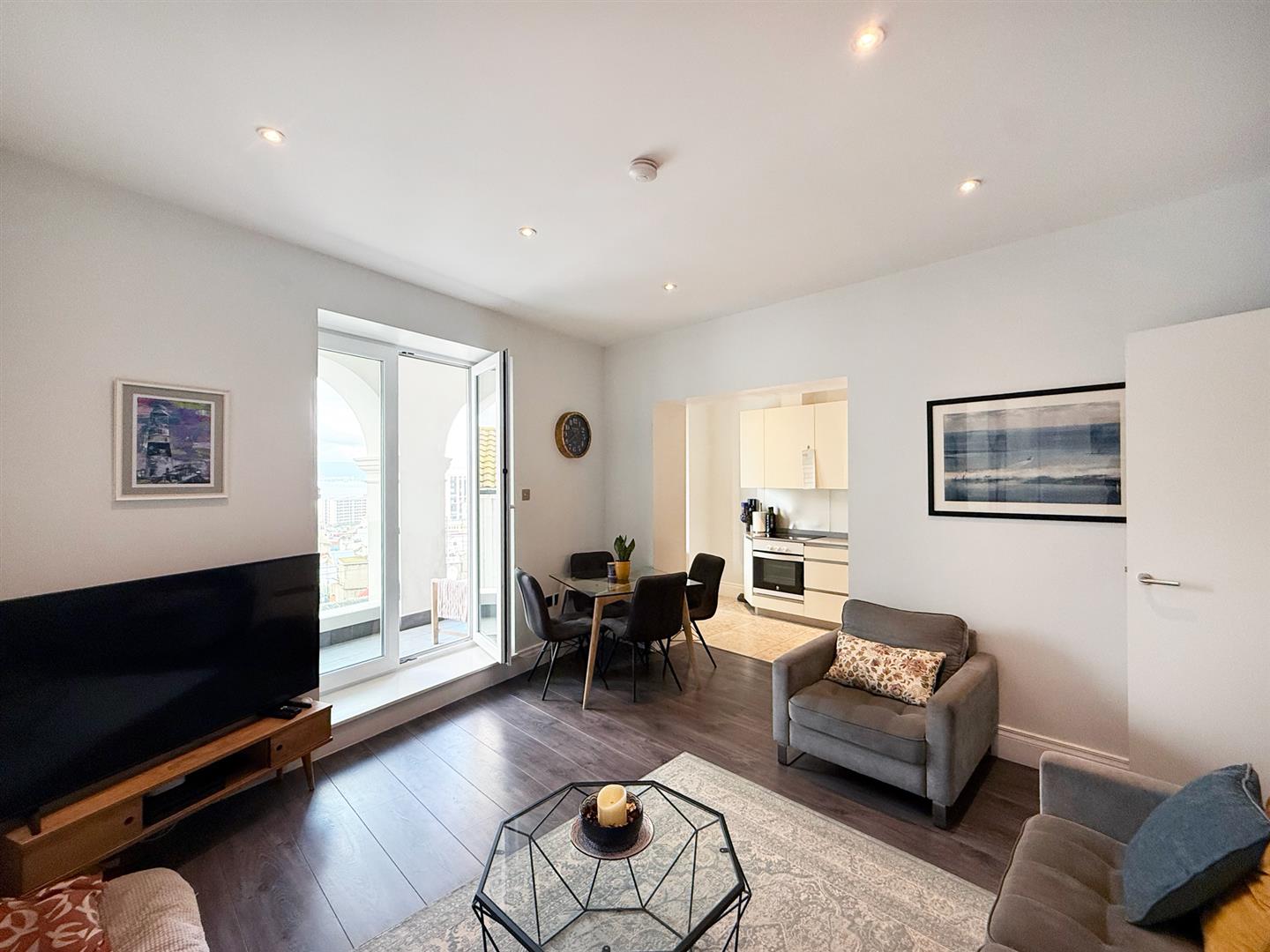 Image of Apartment - 3 Bedrooms - 2 Bathrooms for Sale in The Arches-Gibraltar, Image 13